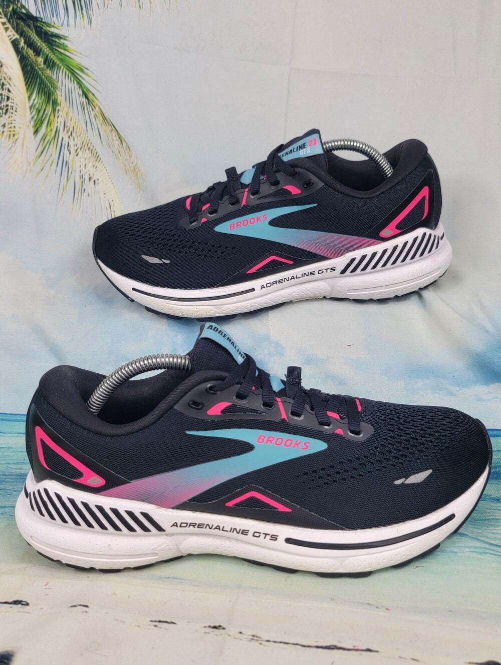 Brooks Adrenaline GTS 23 Womens 9
